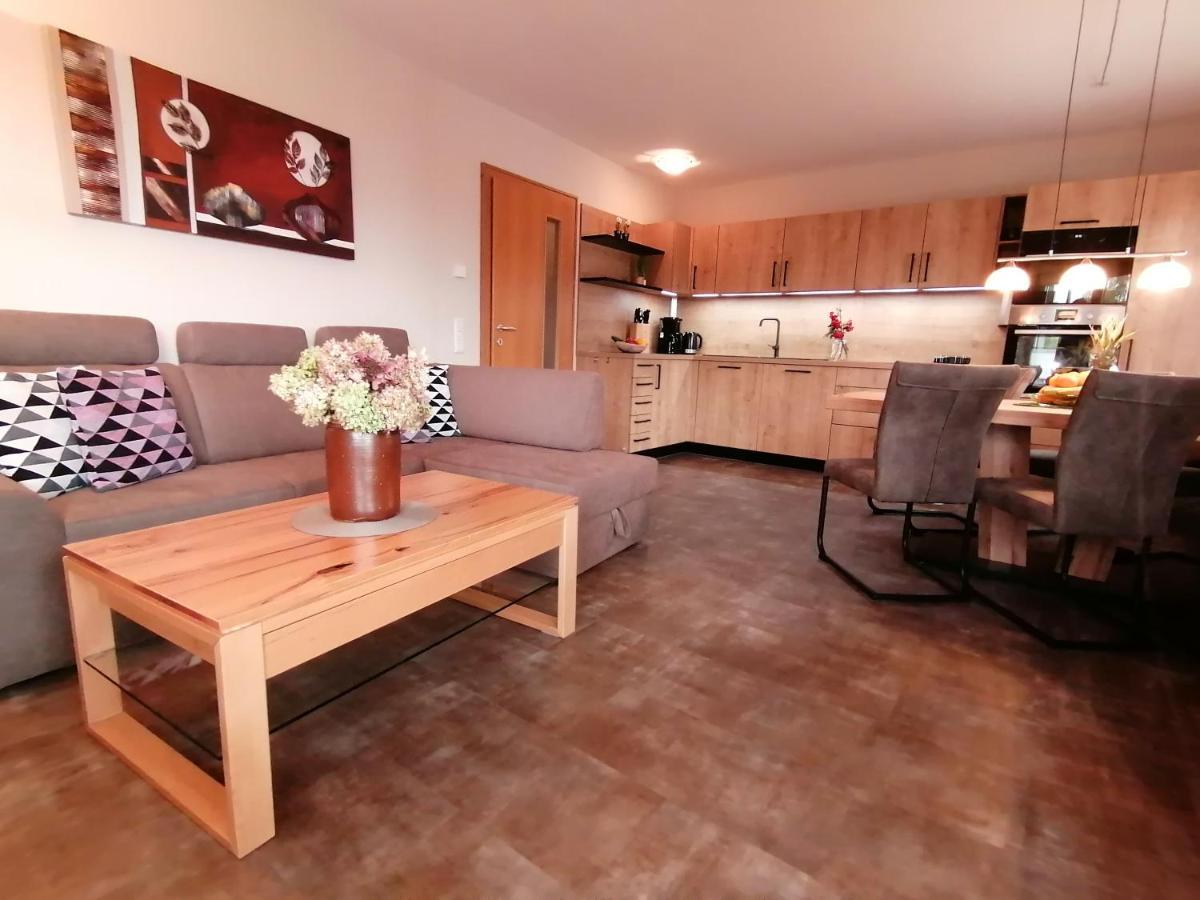 Komfort Appartements Serviced By Auhof Kaprun Zewnętrze zdjęcie
